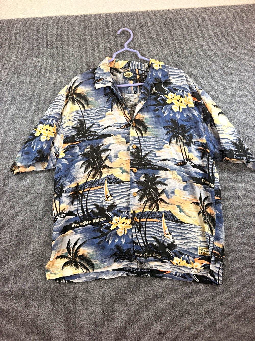 Tommy Bahama Mens XL Rayon Woven Hawaiian Tropical Floral Short Sleeve Button-Up